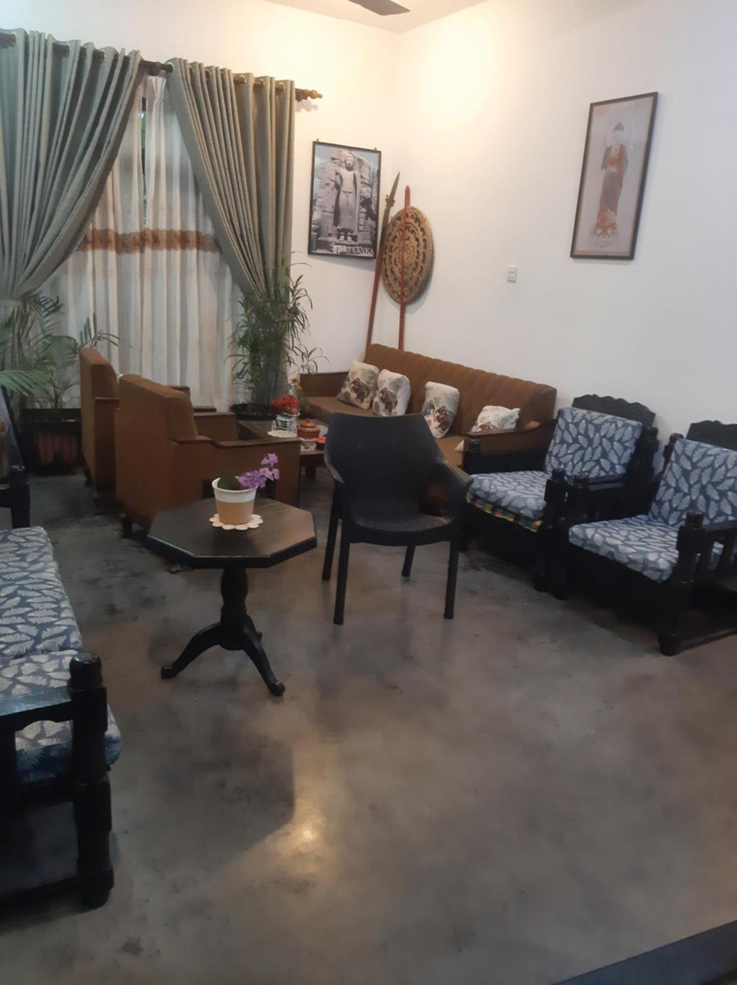 Weerakoon Garden Guest Otel Hikkaduwa Dış mekan fotoğraf